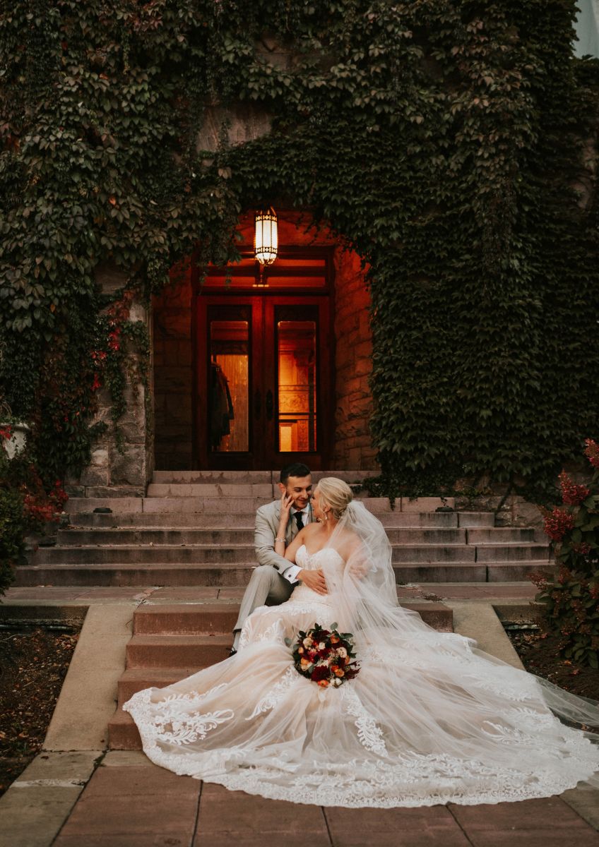 Bride and groom Van Dusen Mansion fall wedding 