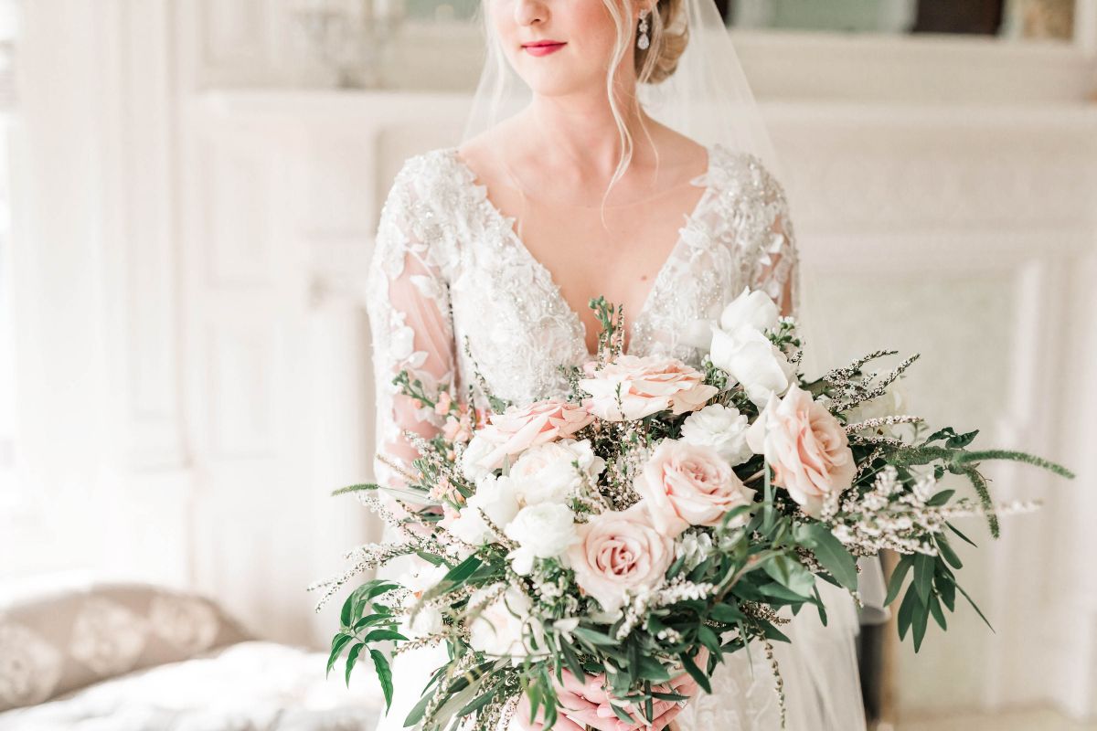 Van Dusen Mansion summer wedding 