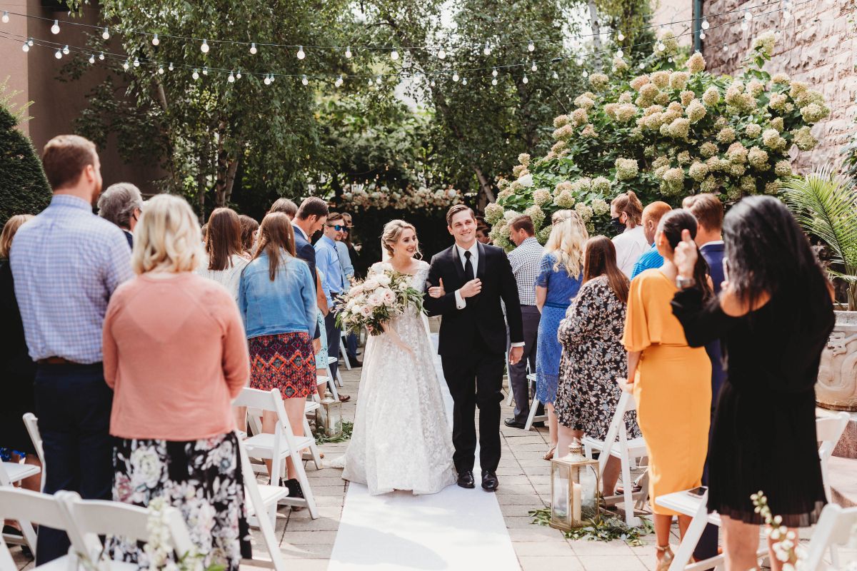 Van Dusen Mansion summer wedding 