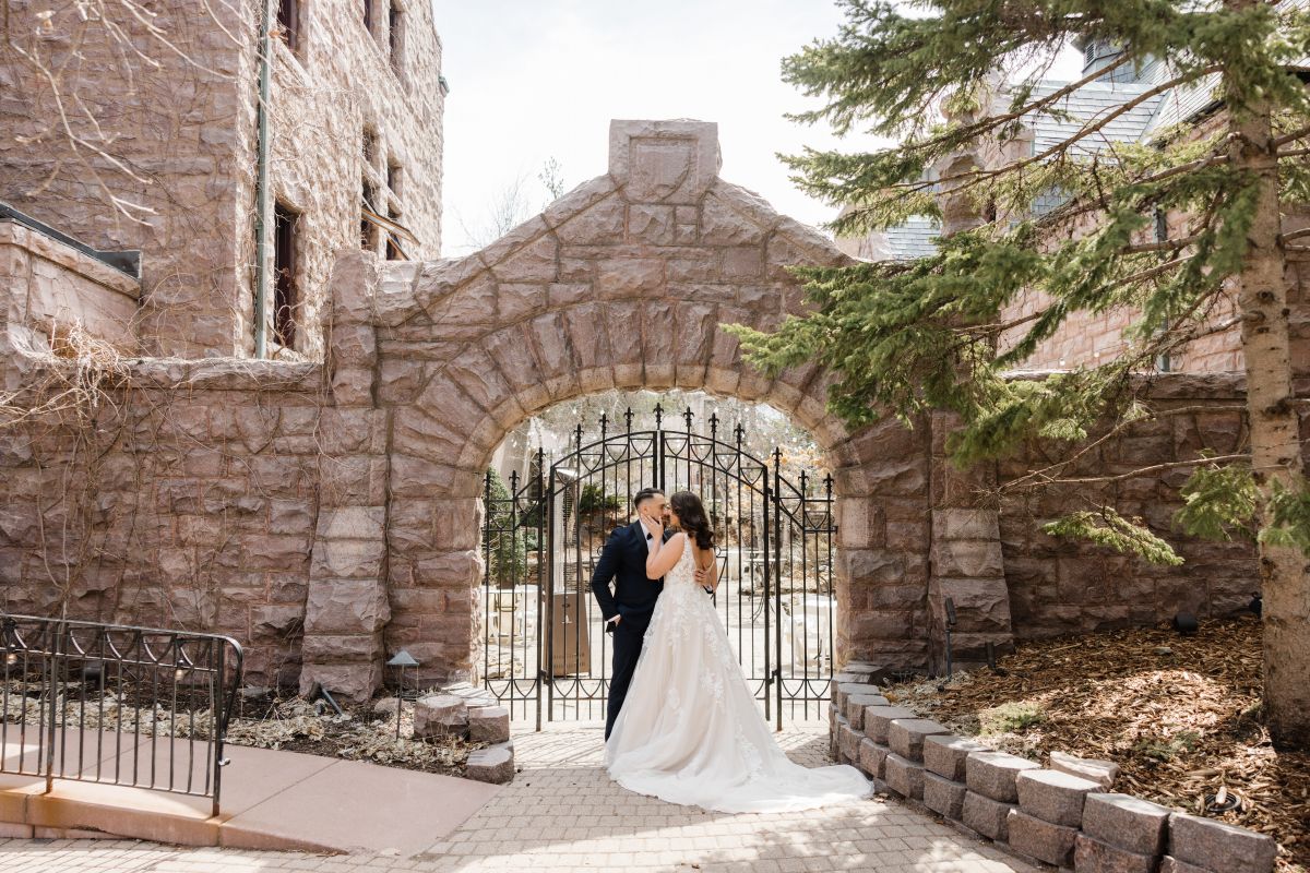 Van Dusen Mansion spring wedding 