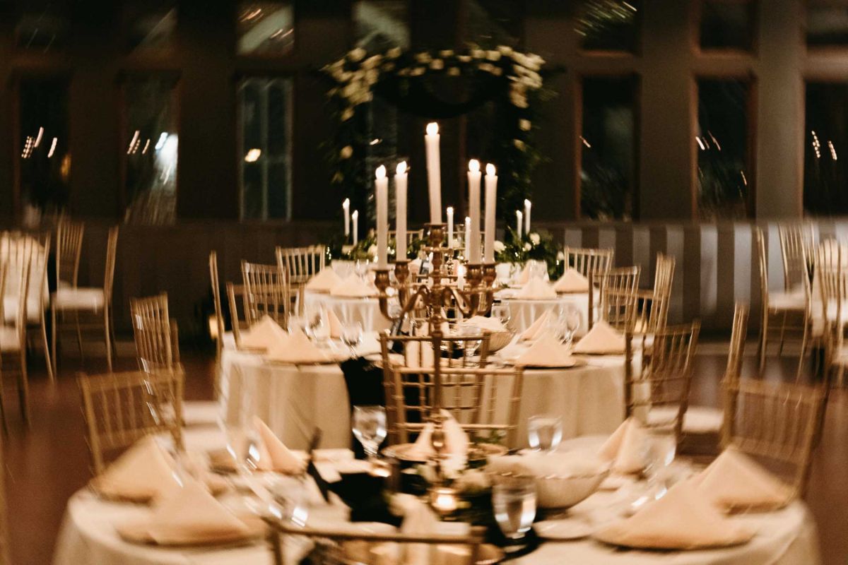 Van Dusen Mansion winter wedding 