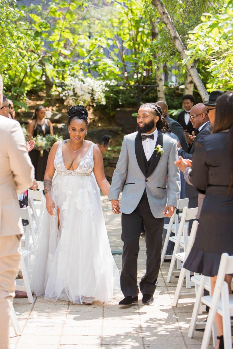 Bride and groom courtyard 